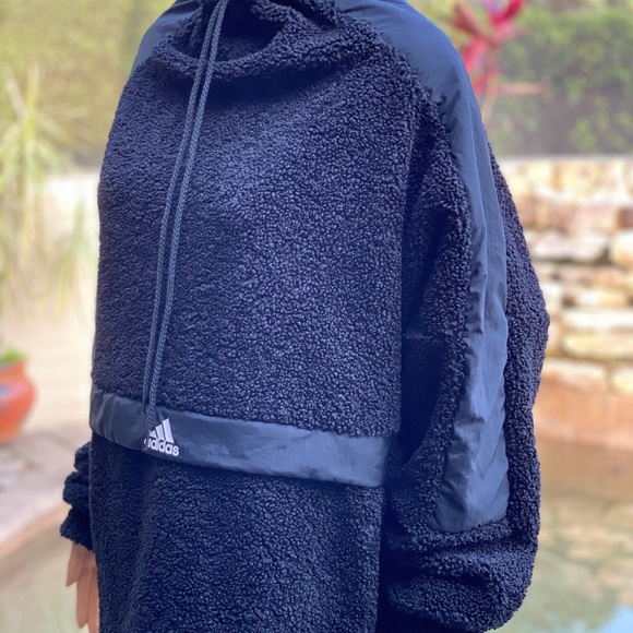 adidas High-Neck Sherpa Sweatshirt  Black XL - Picture 3 of 11